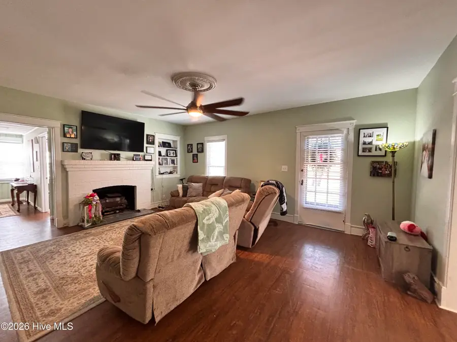 900 Beaman Street, Clinton, NC 28328 - #3