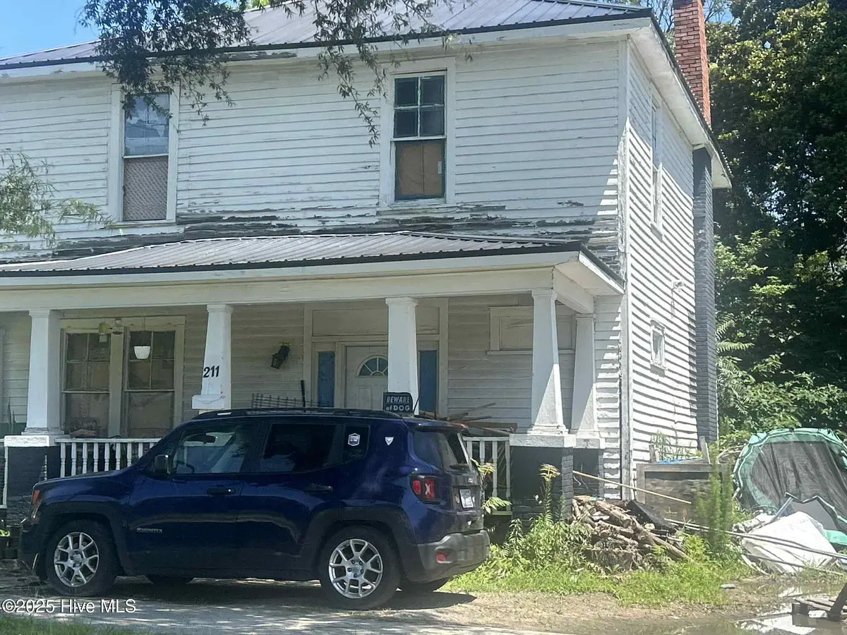 211 E Elm Street, Goldsboro, NC 27530 - #1