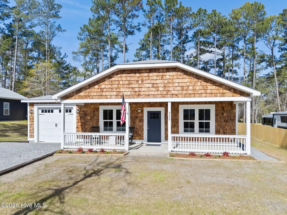 325 N Dyson Street, Holly Ridge, NC 28445 - #1