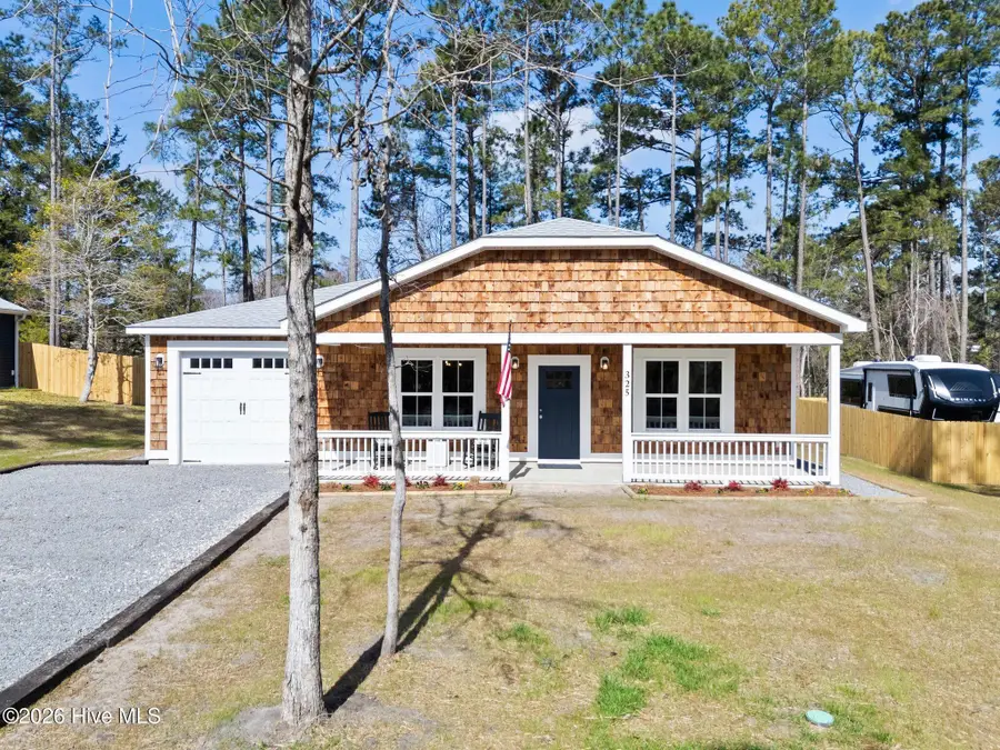 325 N Dyson Street, Holly Ridge, NC 28445 - #3