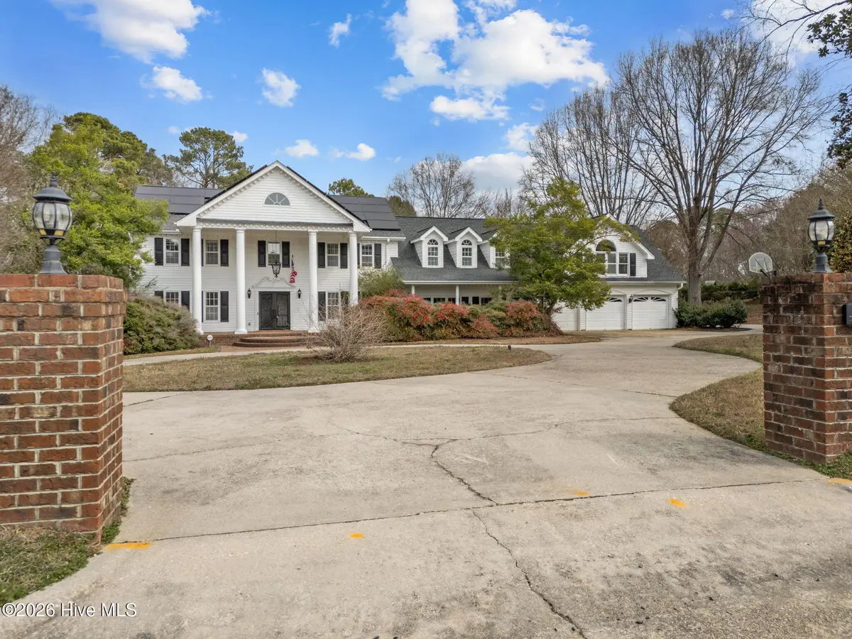 5808 Devon Circle, Raleigh, NC 27604 - #1