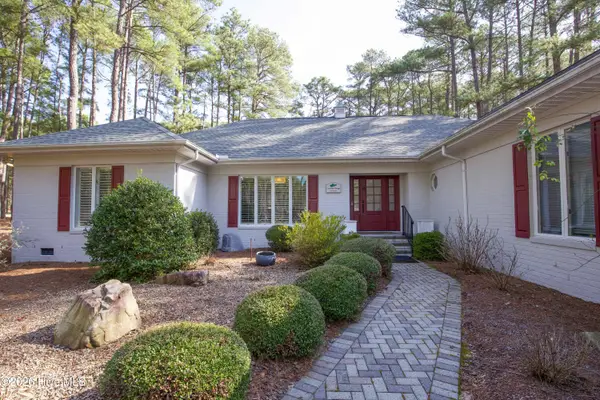 40 Greyabbey Drive, Pinehurst, NC 28374