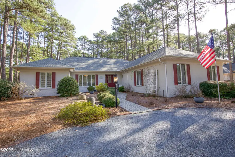 40 Greyabbey Drive, Pinehurst, NC 28374 - #2