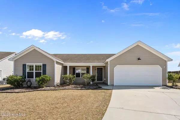 411 Tree Court, Holly Ridge, NC 28445
