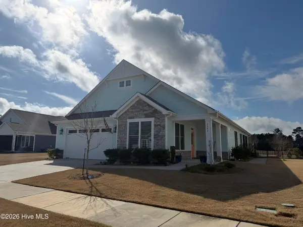 7342 Oakland Country Court, Winnabow, NC 28479