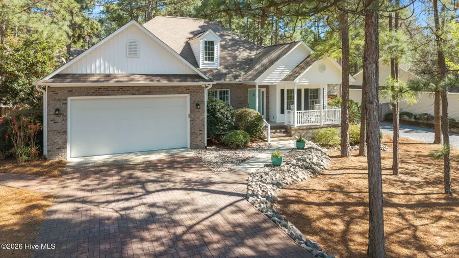 1665 Longleaf Drive E, Pinehurst, NC 28374 - #3