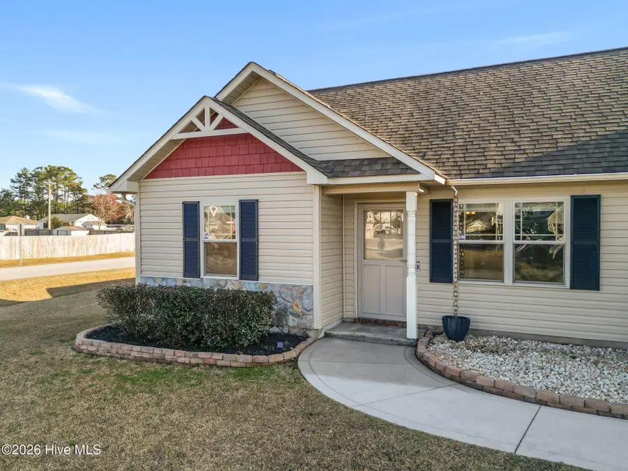 224 Breakwater Drive, Sneads Ferry, NC 28460 - #3