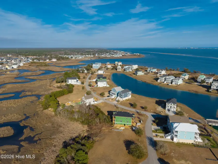 607 Cannonsgate Drive, Newport, NC 28570 - #2