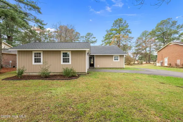707 Plantation Drive, New Bern, NC 28562