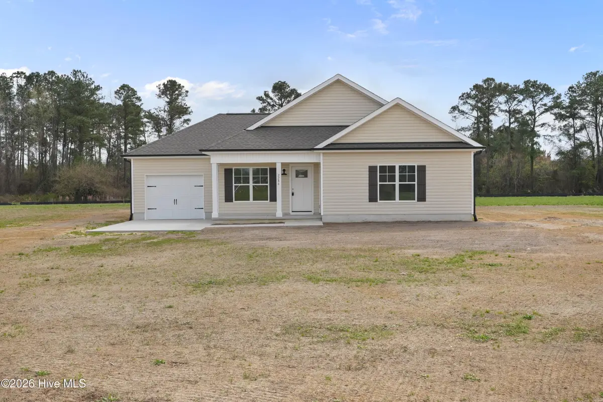 2286 Indian Town Road, Clinton, NC 28328 - #1