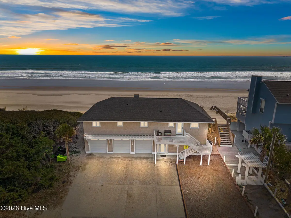 1420 S Shore Drive, Surf City, NC 28445 - #1