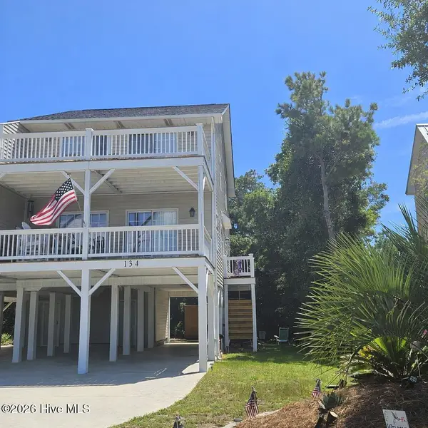 134 Janell Lane S, Emerald Isle, NC 28594