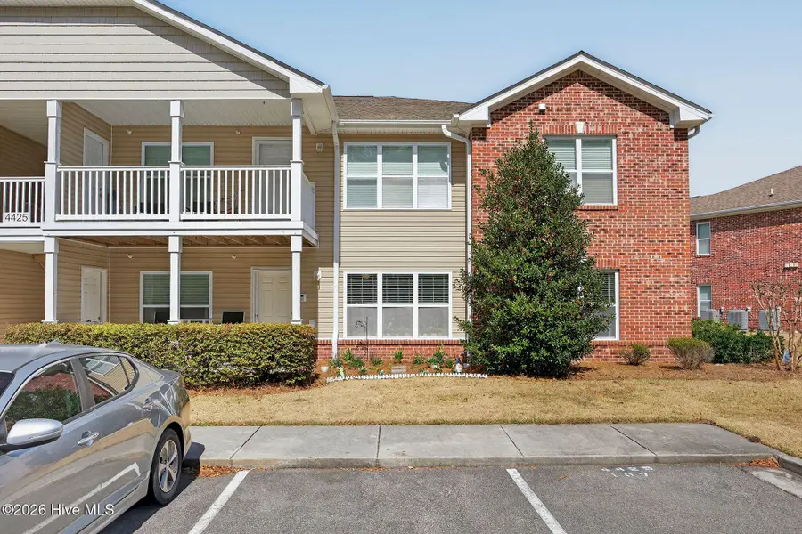 4425 Jay Bird Circle #Unit 107, Wilmington, NC 28412 - #2