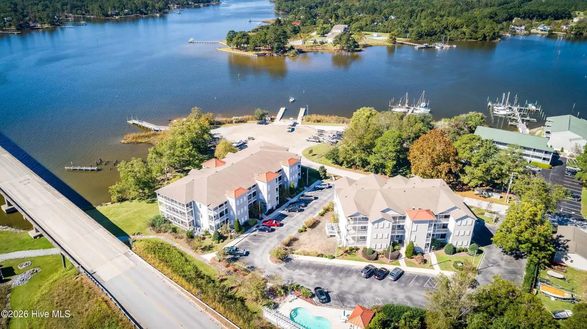 300 Midyette Street #B5, Oriental, NC 28571 - #1