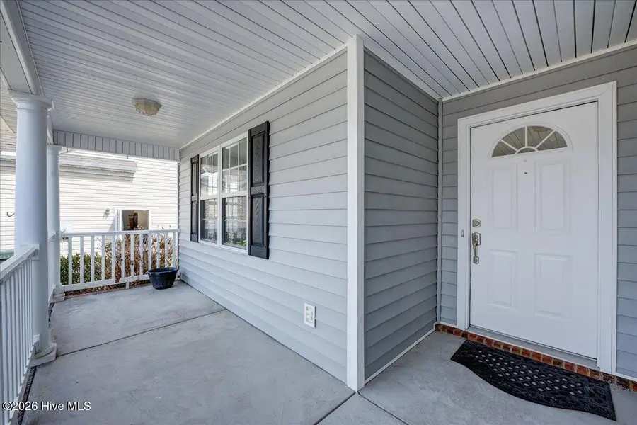 134 Meadow View Drive, New Bern, NC 28562 - #3