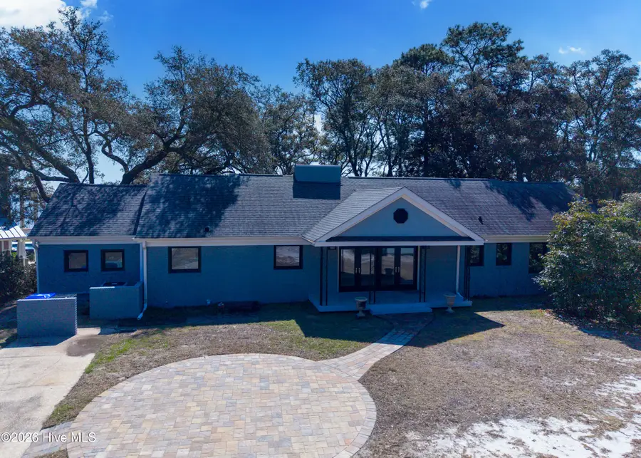 304 River Drive, Southport, NC 28461 - #2