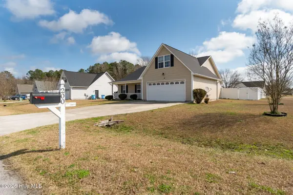 200 Chandler Simpson Court, Beulaville, NC 28518