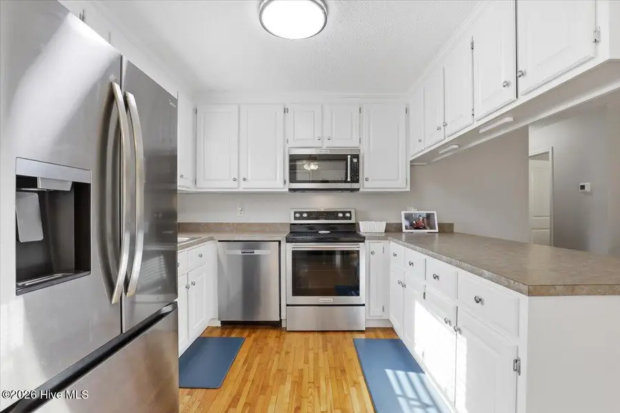 525 W Edwards Street, Princeton, NC 27569 - #2