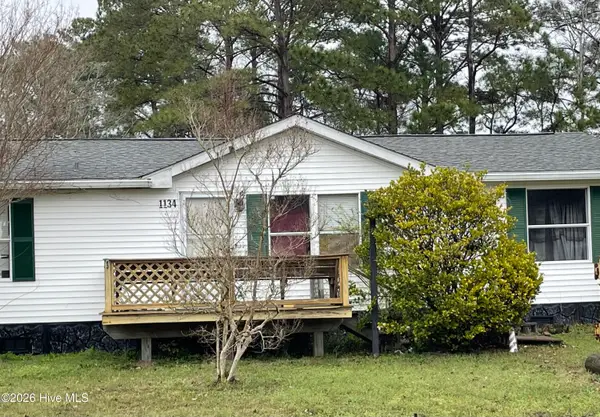 1134 Barefoot Bay Place Sw, Supply, NC 28462