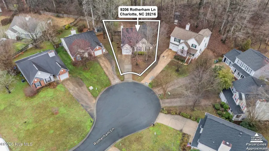 9206 Rotherham Lane, Charlotte, NC 28216 - #3
