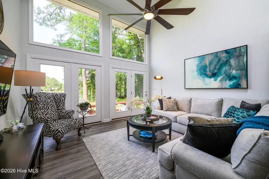 302 Plantation Drive, New Bern, NC 28562 - #2