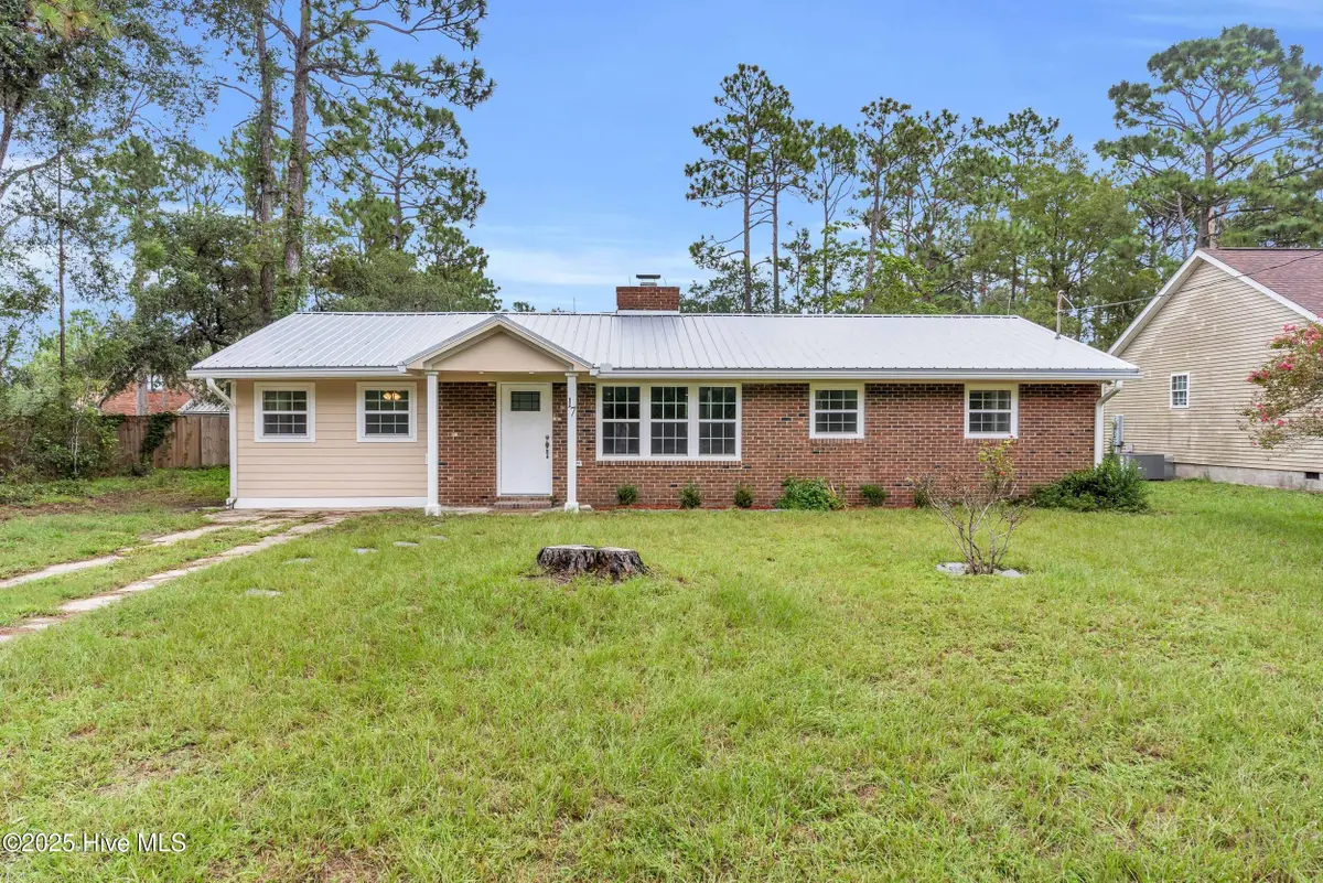 17 Burton Road, Southport, NC 28461 - #1