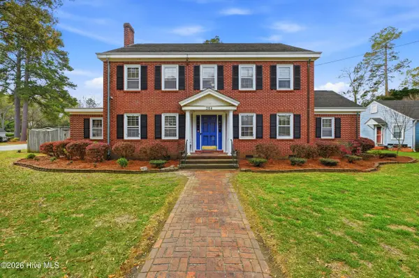 204 E College Street, Whiteville, NC 28472