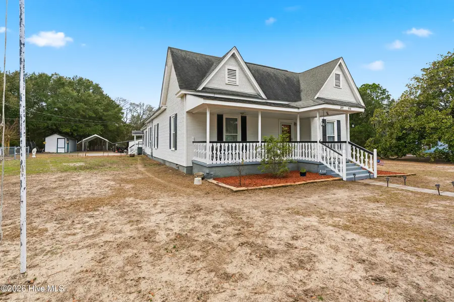 207 Oak Avenue, Hamlet, NC 28345 - #3
