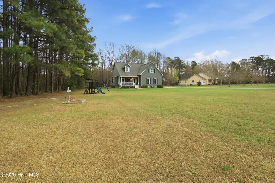 103 S Warren Crossing, Burgaw, NC 28425 - #2