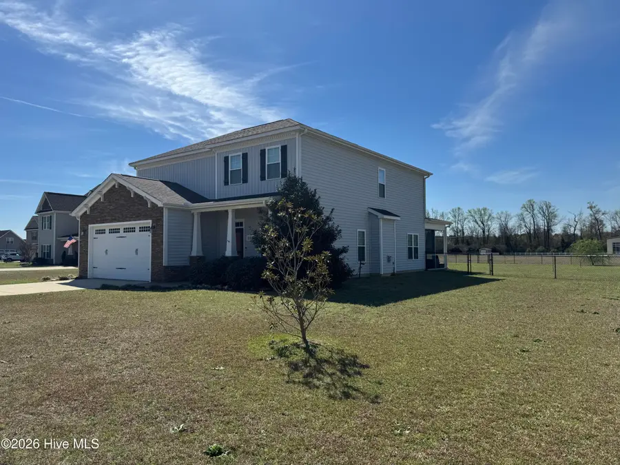 102 E Lake Drive, Goldsboro, NC 27534 - #2