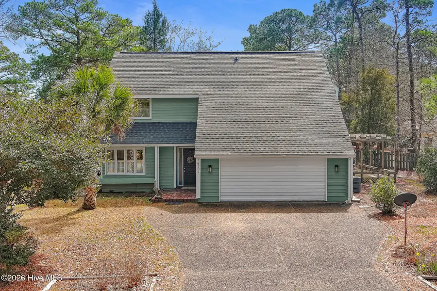 101 Fairway Drive W, Morehead City, NC 28557 - #2