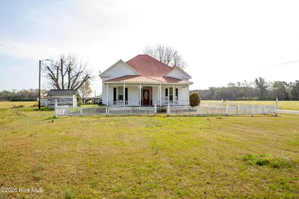 47 Enoch Road, Clinton, NC 28328