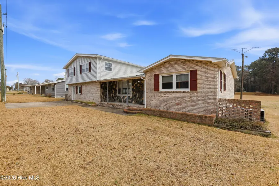 641 Haws Run Road, Jacksonville, NC 28540 - #2