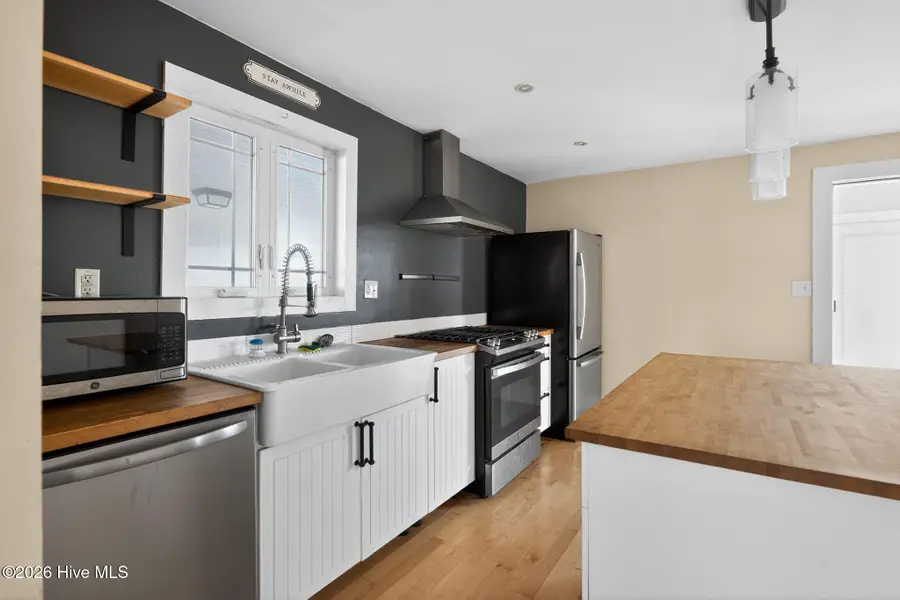 16 Ward Street, Jacksonville, NC 28540 - #3