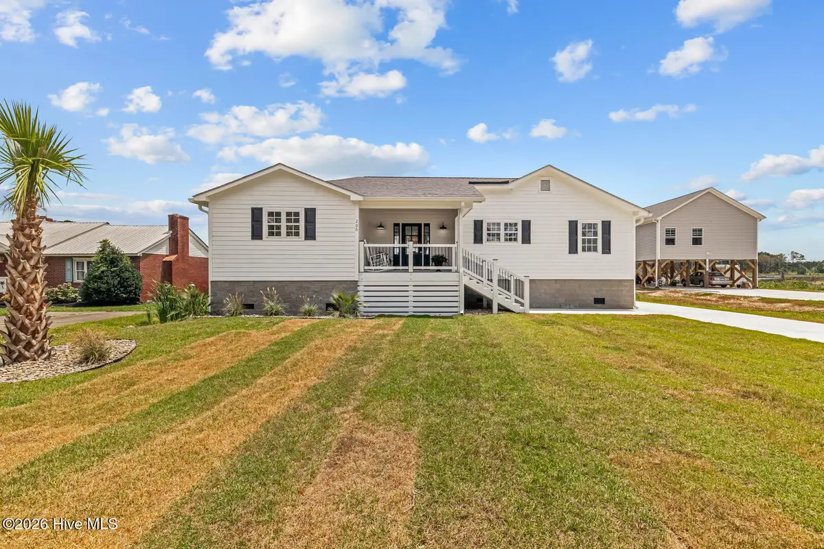 206 Goose Creek Loop Road, Newport, NC 28570 - #1