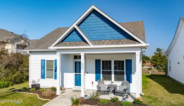 802 Pirates Landing Drive #802, Beaufort, NC 28516