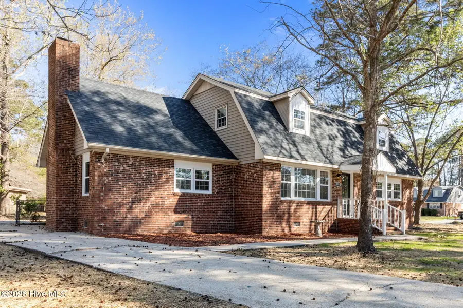 800 Little John Avenue, Jacksonville, NC 28546 - #2