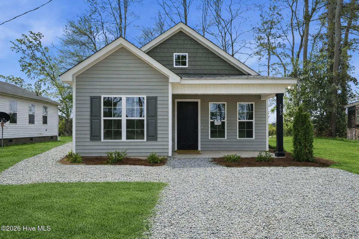 203 Booker Street Nw, Pikeville, NC 27863 - #1