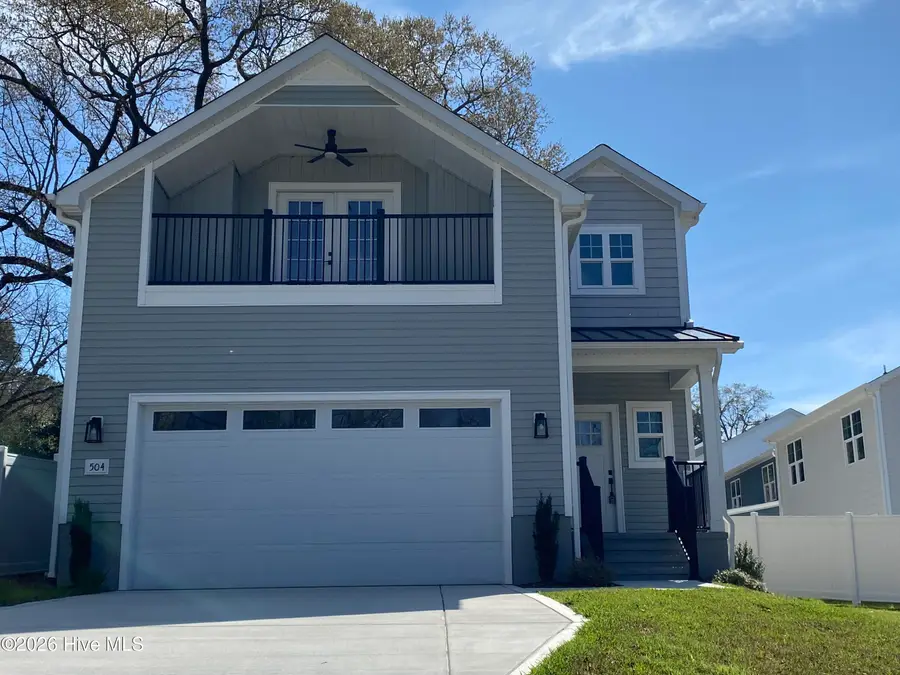 504 Lakeshore Drive, Aberdeen, NC 28315 - #2