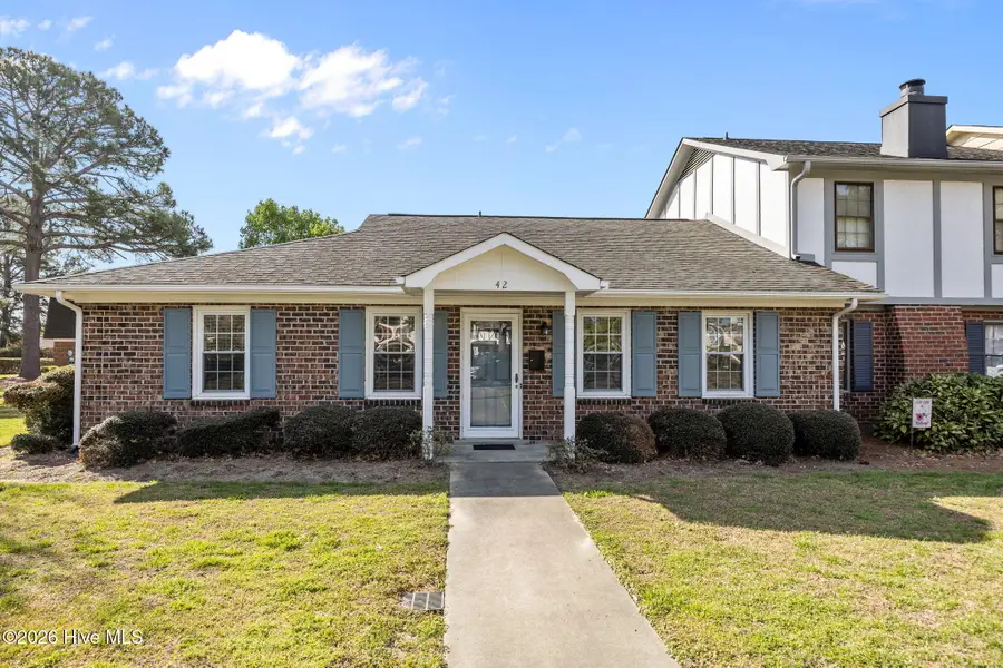 42 Barnes Street, Greenville, NC 27858 - #2