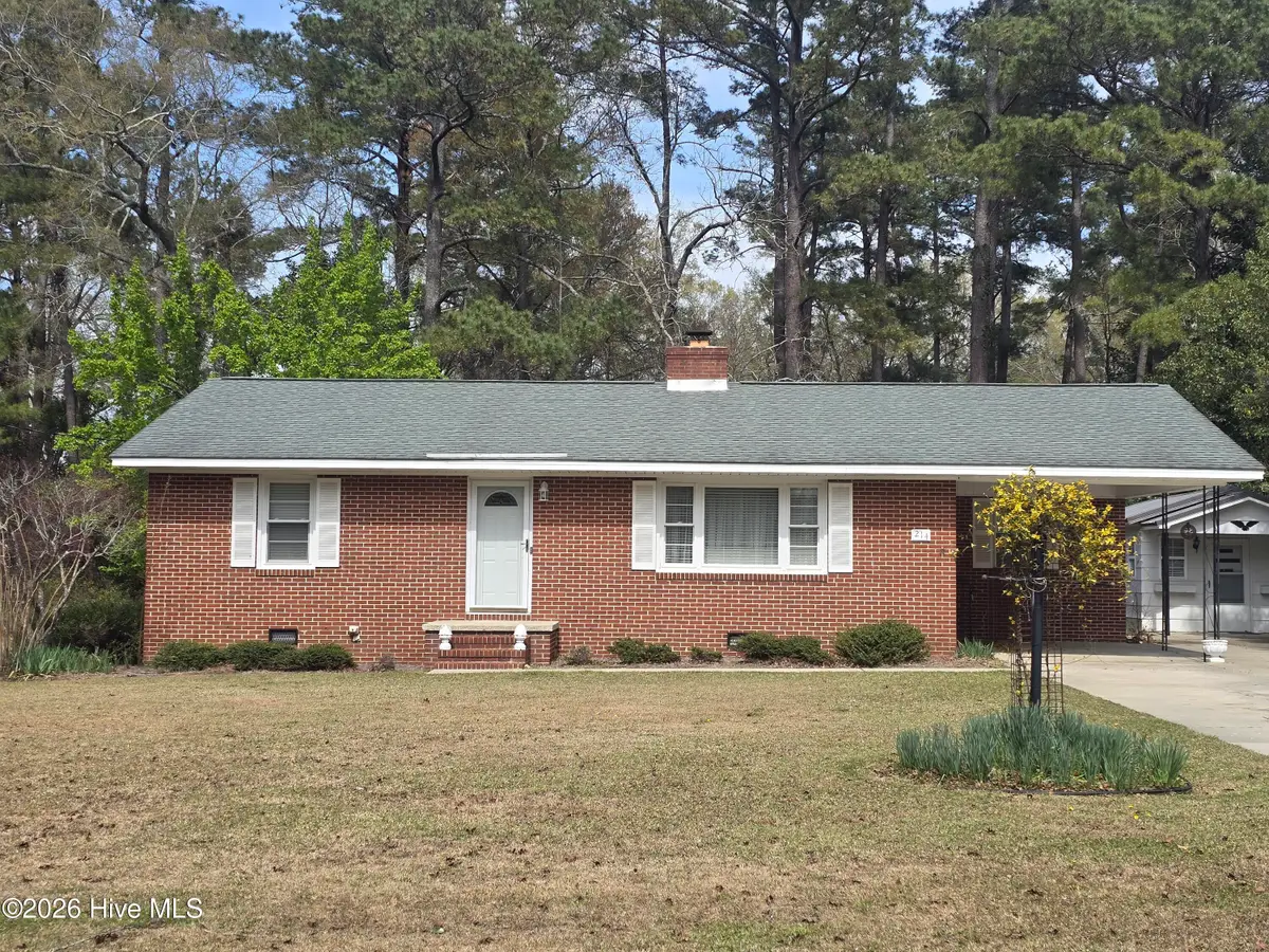 214 E Bladen Street, Bladenboro, NC 28320 - #1
