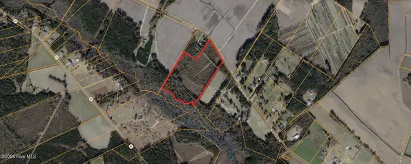 1059 Mcgougan Road, Lumber Bridge, NC 28357