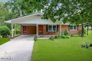 207 College Avenue, Washington, NC 27889 - #1