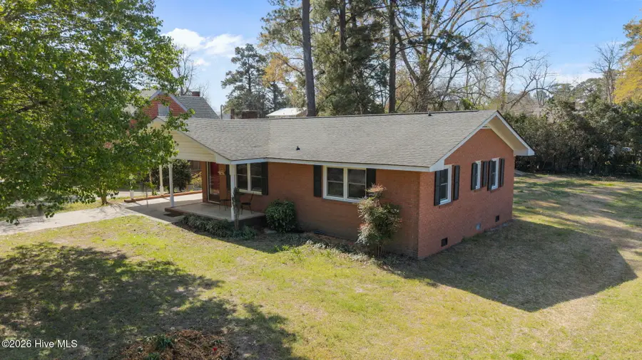207 College Avenue, Washington, NC 27889 - #3