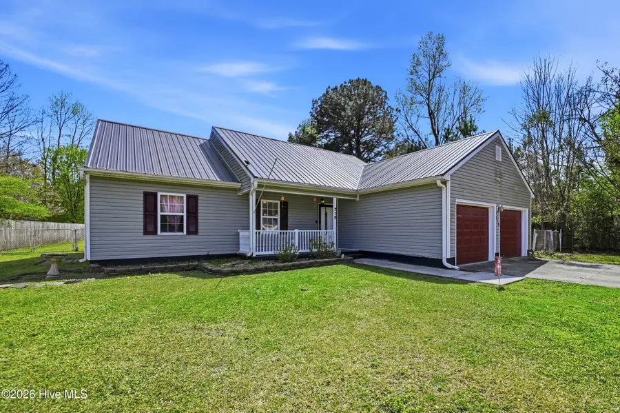 715 Stonewall Avenue, Jacksonville, NC 28540 - #2