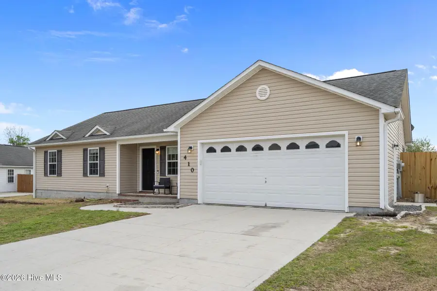 410 John Deere Court, Richlands, NC 28574 - #2