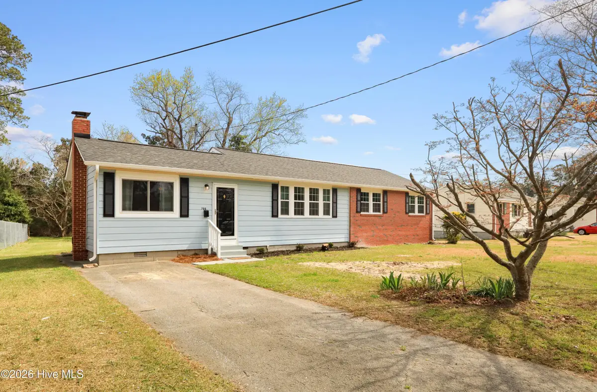 706 Seminole Trail, Jacksonville, NC 28540 - #1