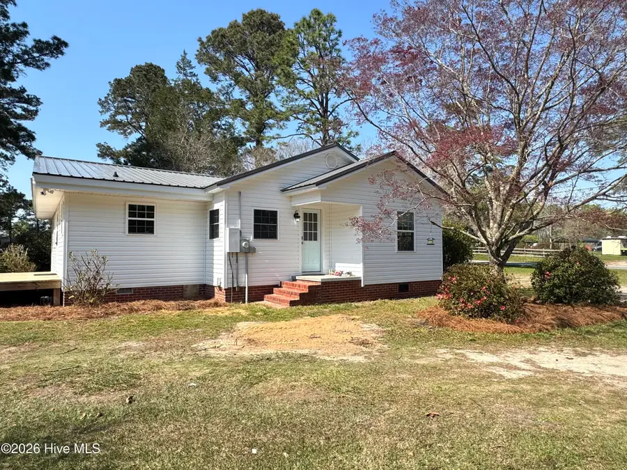 6195 Red Hill Road, Whiteville, NC 28472 - #3