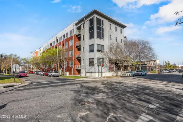 801 N 4th Street #301, Wilmington, NC 28401