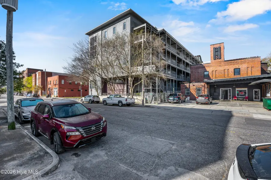 801 N 4th Street #301, Wilmington, NC 28401 - #2